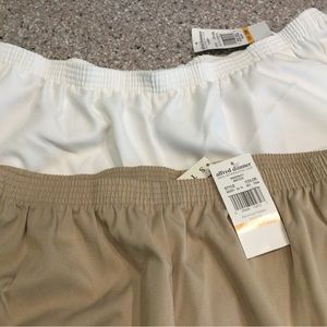 2 New Alfred Dunner Pull-on Pants 24W Medium Tan White NWT w/ pockets
